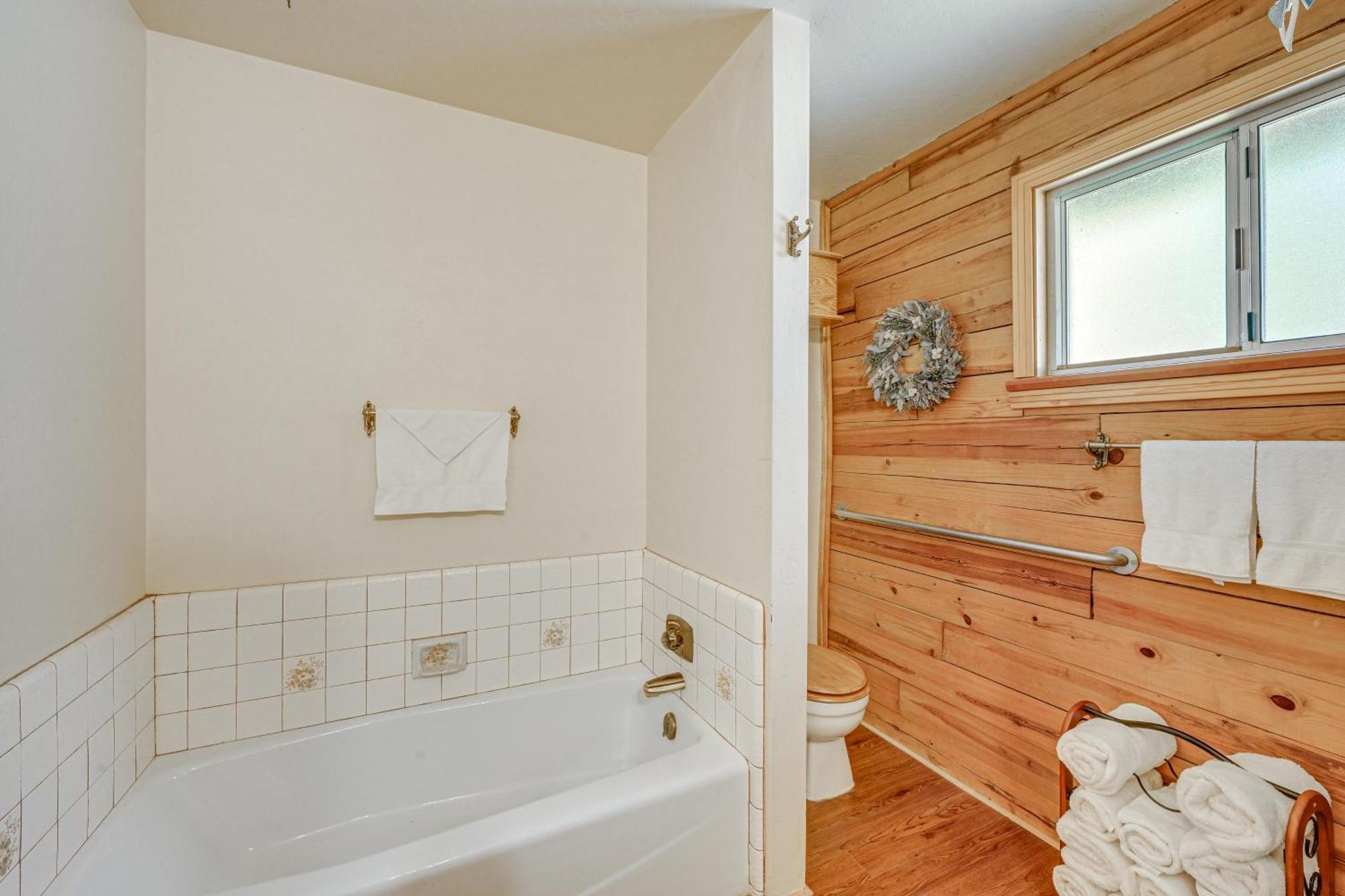 Cozy Family-Friendly Badger Retreat With Fireplace! Esterno foto