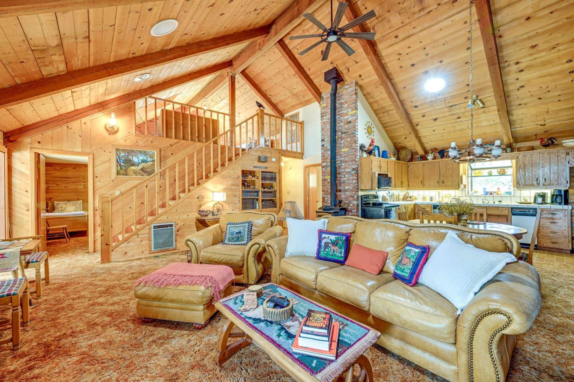 Cozy Family-Friendly Badger Retreat With Fireplace! Esterno foto