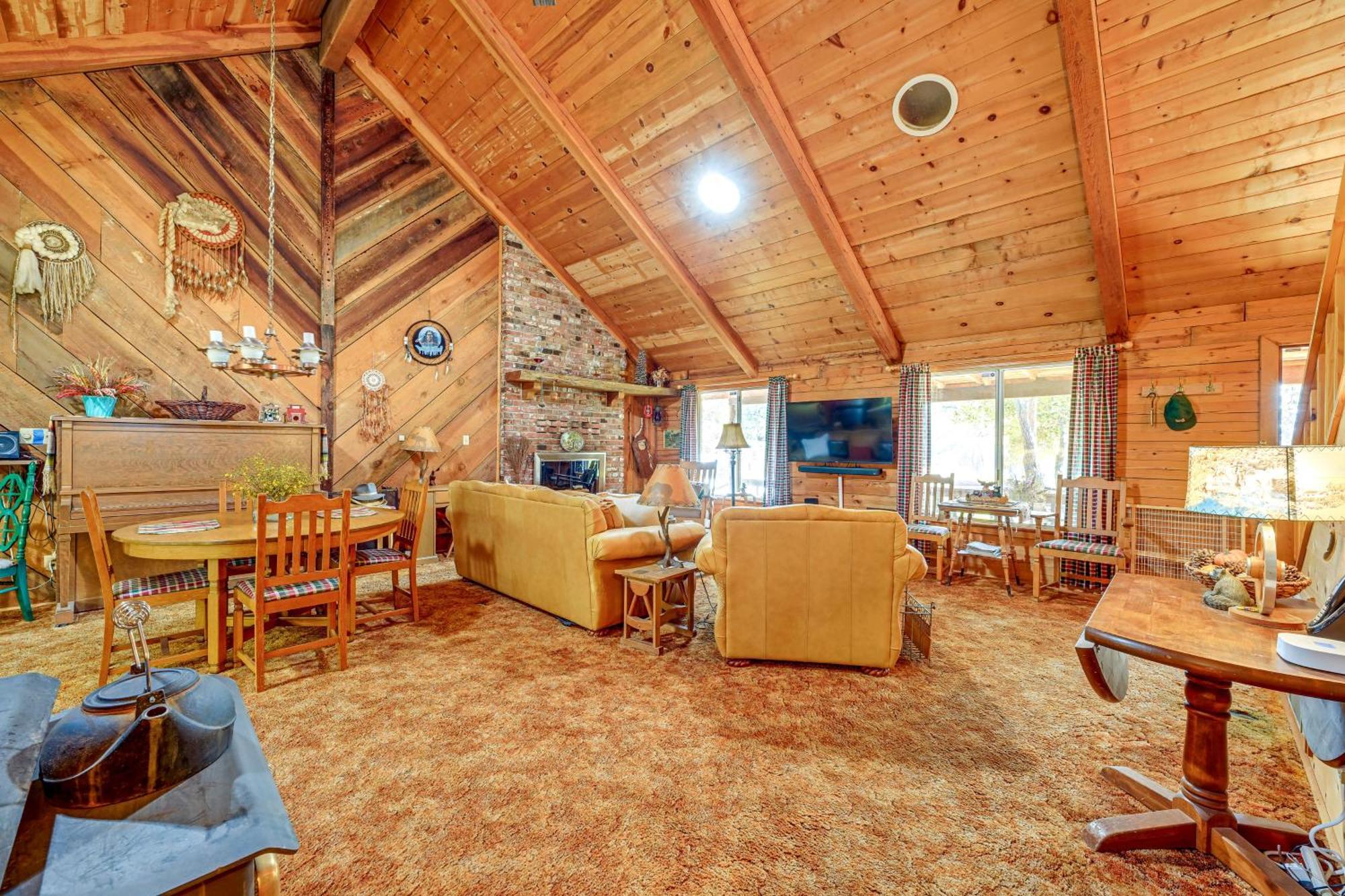 Cozy Family-Friendly Badger Retreat With Fireplace! Esterno foto